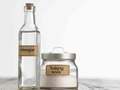 Homemade Baking Soda And Vinegar Solution